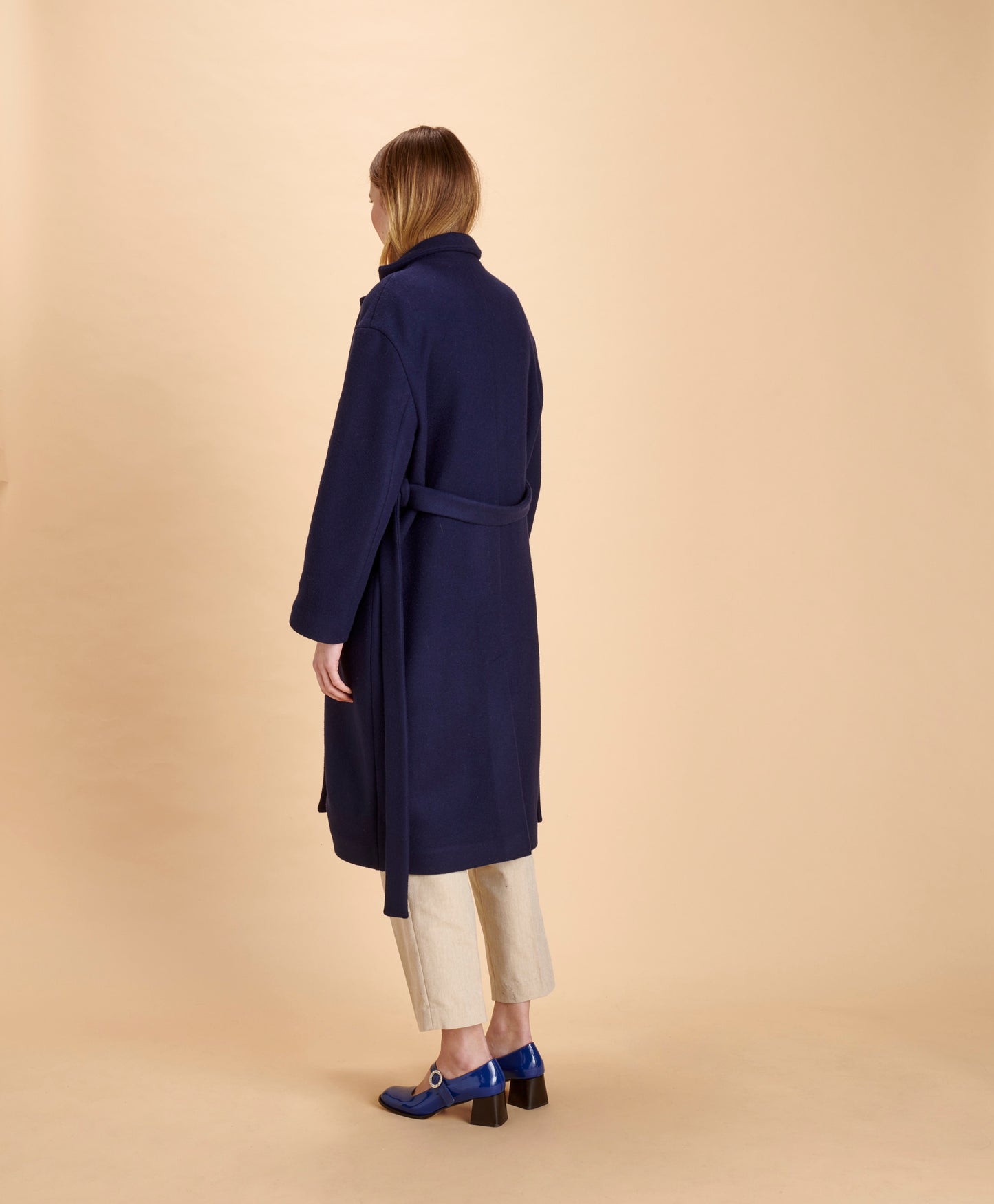 Le Manteau Nº1